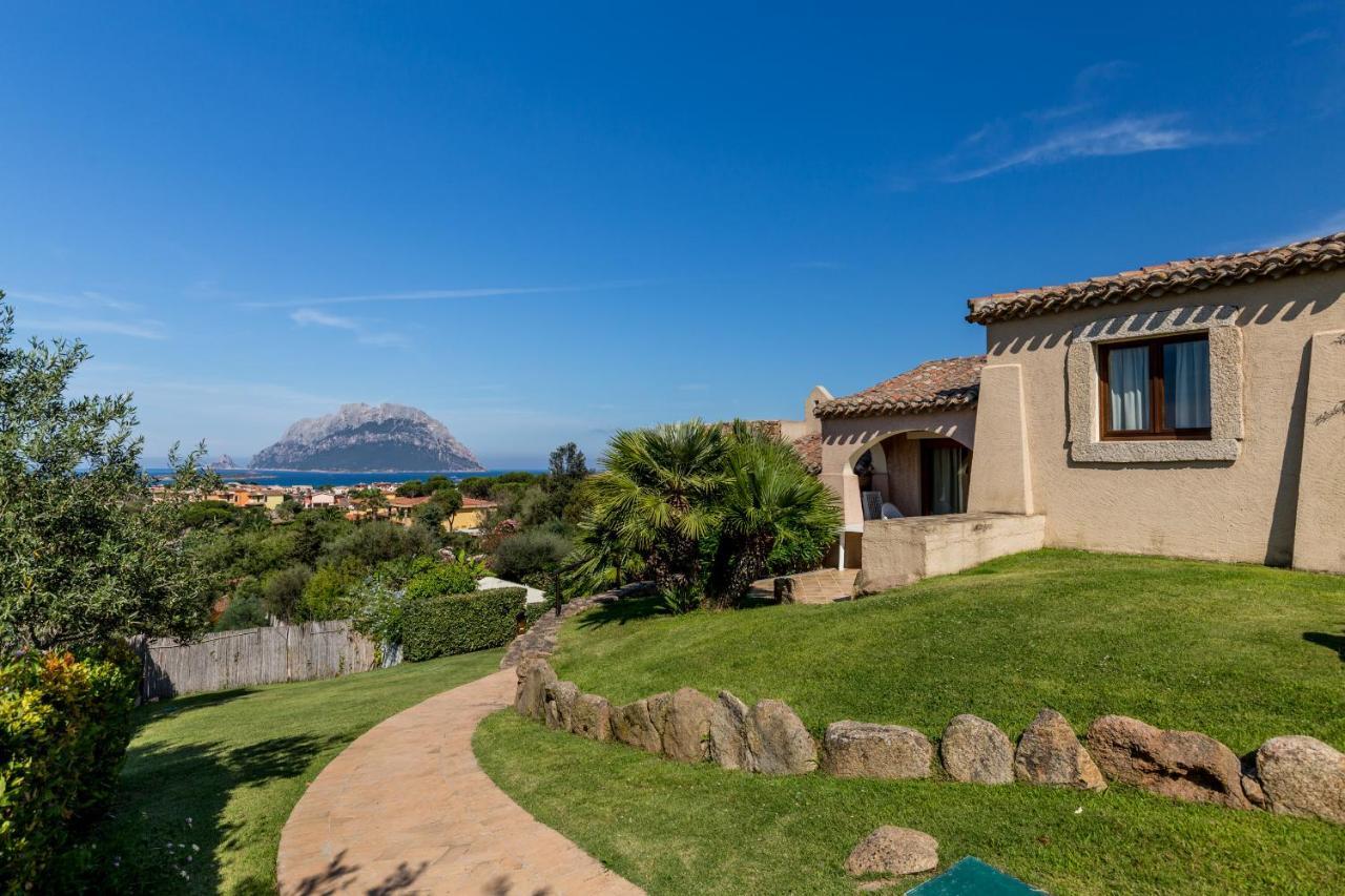 Vista Village Loiri Porto San Paolo Exterior photo
